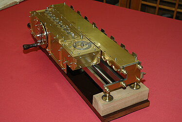 Abbildung Rechenmaschine Leibniz